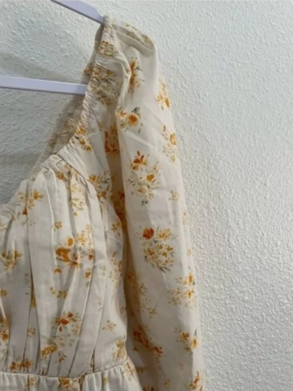 Abercrombie & Fitch Corset Floral Top Puff Sleeve Dainty